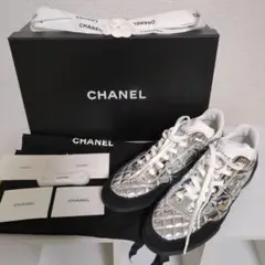CHANELココネージュキルティングスニーカー新品未使用品輝くキルティングが魅力のサムネイル