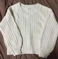 GRL アイボリー ケーブル編みニット