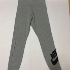 Nike グレー レギンス Mサイズ