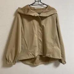 フード付きマウンテンパーカー　グローバルワーク