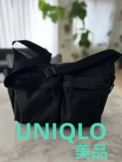 UNIQLO マルチポケットショルダーバッグ　黒　美品