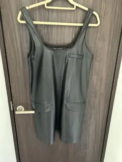 ZARA ノースリーブミニワンピース ジャンパースカート ブラック