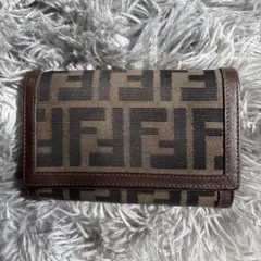 【訳あり】Fendi 二つ折り財布 ブラウン ベージュ