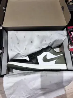 【新品未使用】NIKE AIR JORDAN 1 LOW Black/Olive