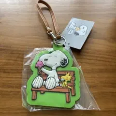 ラバーカードケース SNOOPY ピーナッツ
