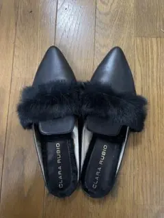 CLARA RUBIO 黒　ファー　スリッポン 37