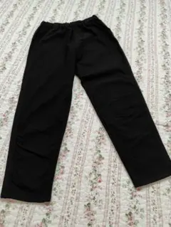 黒　パンツ　150