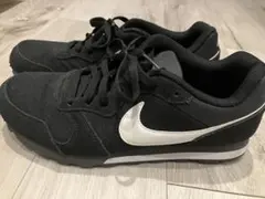 Nike ブラック スニーカー