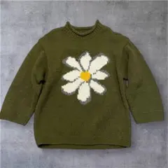 MacmahonWoolen（マクマホンウーレン）フラワー柄長袖ニットセーター