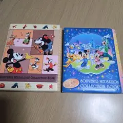 東京ディズニーランド　スーベニアメダル　ケース2冊　メダル98枚のサムネイル