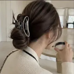 新品 ノベルティ ヘアクリップのサムネイル
