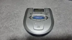 A4564 AIWA XP-V320 ポータブルCDプレイヤー - メルカリ