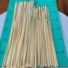 ヒンメリ用ライ麦　直径3.0mm〜3.5mm 200本　2025年収穫　自家栽培