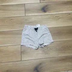 美品　《 H&M 》　キッズ服　100サイズ　ショートパンツ　ズボン