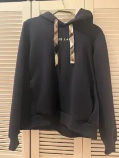 BLUE LABEL CRESTBRIDGE パーカーのサムネイル