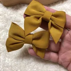 特価⭐︎★⭐︎ハーフツイン16小ぶりリボンヘアクリップ可愛いヘアピン2個マスタード黄