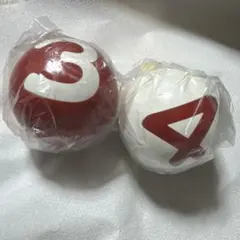 ゲートボール玉　赤3＆白4の2個
