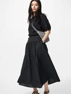 UNIQLO シアサッカーボリュームスカート