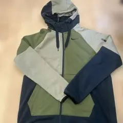 Nike パーカー Mサイズ オリーブグリーン/