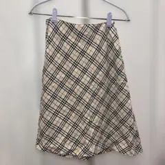 Burberryロングスカート38　チェック柄