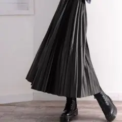 classicalelf フェイクレザーロングプリーツスカート