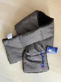 新品タグ付き チャンピオン マフラー/ネックウォーマー　スポーツに普段使いにも