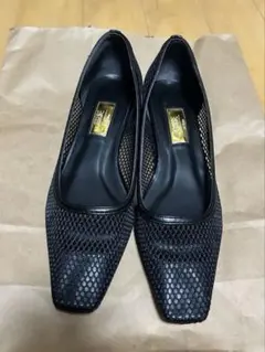 Le Talon GRISE メッシュ ブラック スクエアトゥパンプス