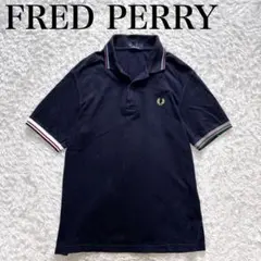 希少カラー　y2k　FRED PERRY ポロシャツ　イングランド製　ネイビーのサムネイル