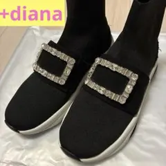 +diana クリスタルバックル ビジューベルト付きブラックスニーカーのサムネイル
