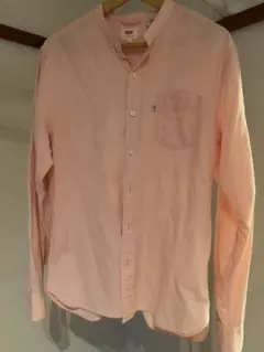 Levi's リーバイス　ピンクシャツ Mサイズのサムネイル