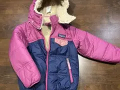 patagoniaのリバーシブルボアコート