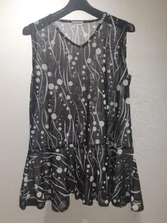 DOROSHY フリル付きノースリーブチュニック