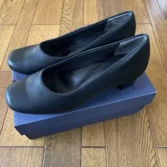 ABCマート　スクエアカットパンプス　23.5㎝のサムネイル
