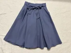 アンティックラグ　ブルーグレー　膝丈フレアスカート　SーMのサムネイル