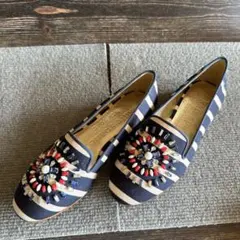￼Kate Spade New York フラットシューズのサムネイル