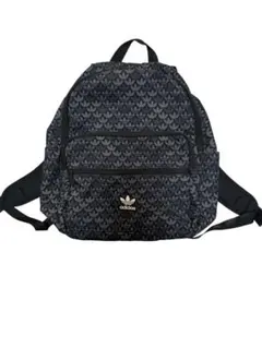 adidas トレフォイルパターン リュック