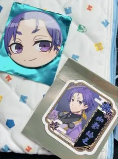 ブルーロック　スマイルベースカフェ　御影玲王　ミニキャラ缶バッジ