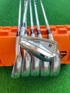 PRGR 01 23年モデル 4-P 7本 モーダス115S 遠藤製作所 - メルカリ