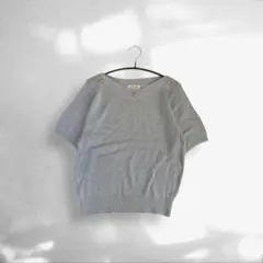 Vネックニット 半袖 グレー 金ボタン シンプルカジュアル 上品 S-M 春夏