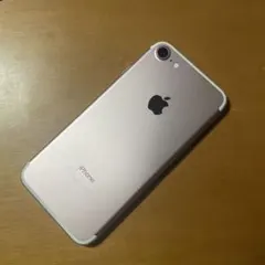 iPhone7 32GB SIMフリー 割れなし バッテリー最大容量73% - メルカリ