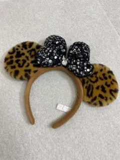9182. 【極美品】ミニー ハートヒョウ柄 ビジュー カチューシャ