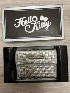 【Hello Kitty 三つ折り財布 】シルバー メッシュのサムネイル