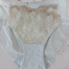 Item thumbnail for item cef7a560-5fe3-4af0-9198-0cbba250ad4d