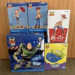 トイストーリー4 ウッディ フィギュア ノベルティ缶バッジ、ショッパー付き トイストーリー4 ウッディ フィギュア ノベルティ缶バッジ、ショッパー
