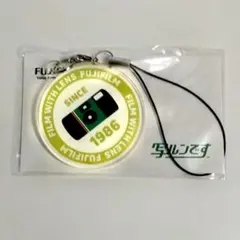 【新品未開封】FUJIFILM 写ルンです アクリルストラップ　非売品