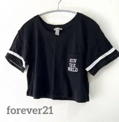 フォーエバー21 Tシャツ　ブラック　ダンス