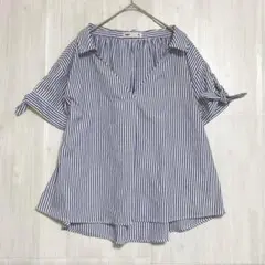 セブンデイズサンデイ　スキッパーストライプブラウス　【美品】　青 白