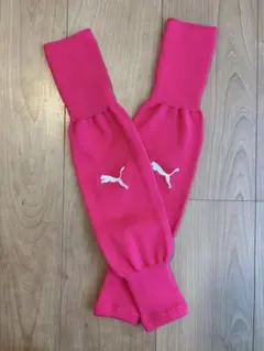 PUMA カーフソックス　ピンク