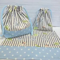 337.お弁当袋　ランチマット　コップ袋　ハンドメイド　恐竜柄