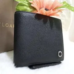✨極美品　新型✨ブルガリ　二つ折り　ビーゼロワン　小銭入れ　ブラック　ブルーのサムネイル